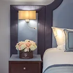 Hotel Genesis 5*