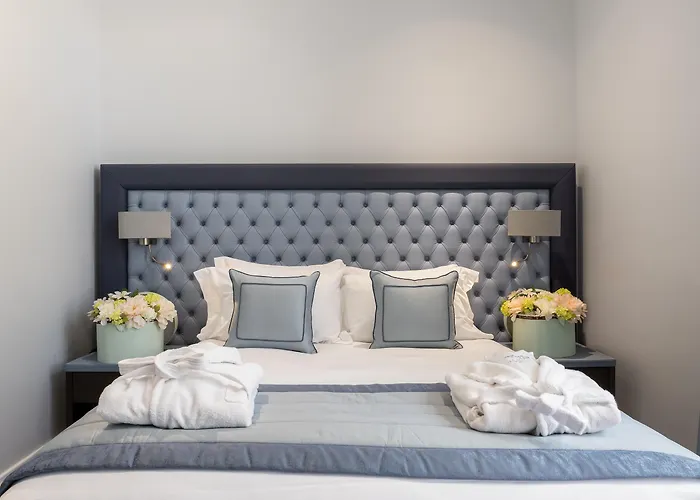 Готель Genesis