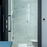 Genesis Hotel 5*