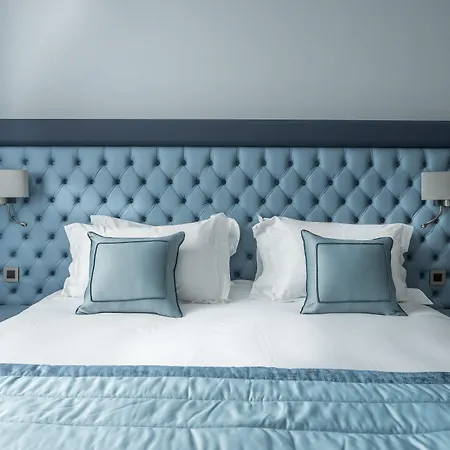 Ξενοδοχείο Genesis 5*