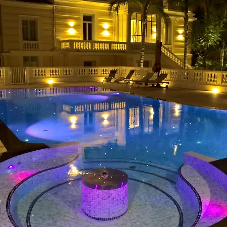 Genesis 5* Μεντόν