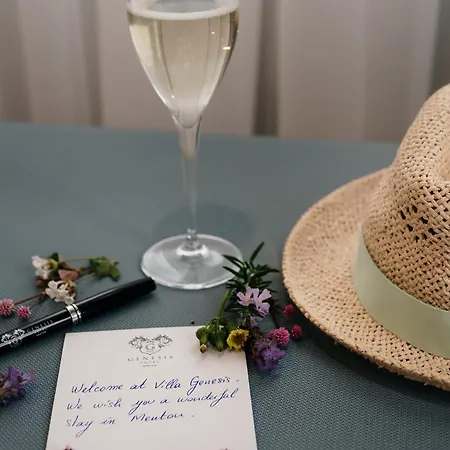 Genesis Μεντόν