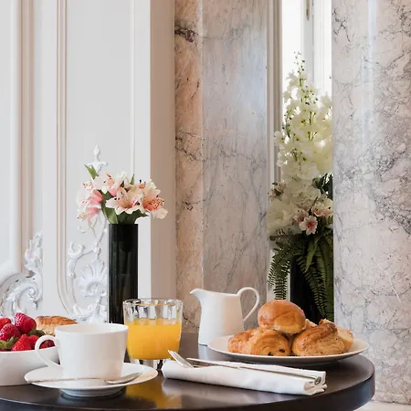 Ξενοδοχείο Genesis