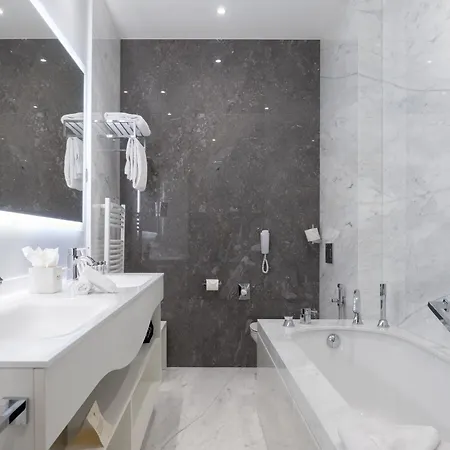 Genesis Ξενοδοχείο Μεντόν