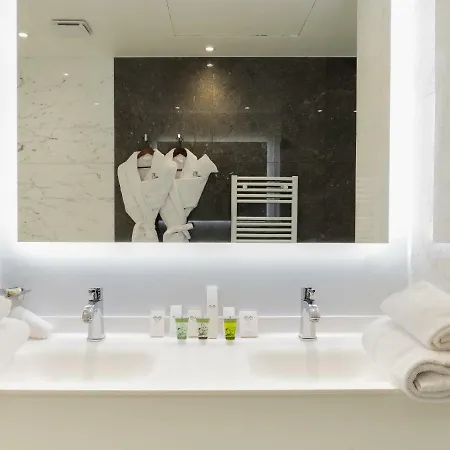 Hotell Genesis Menton