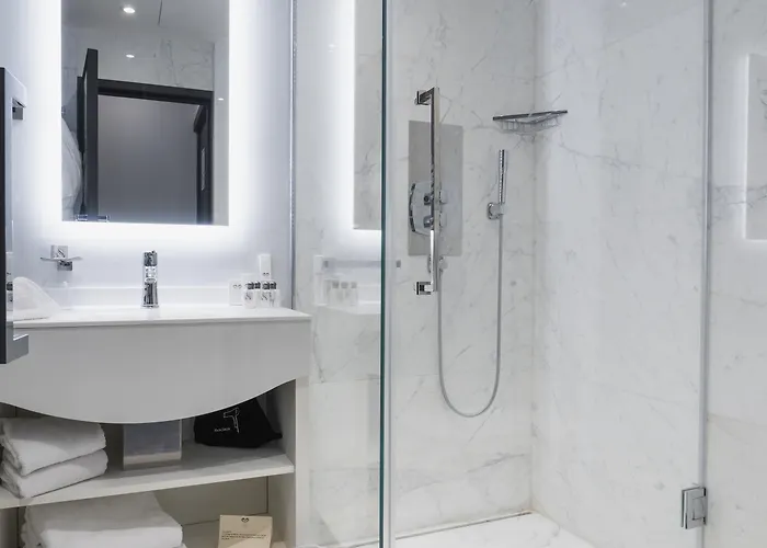 Hotel Genesis Mentona