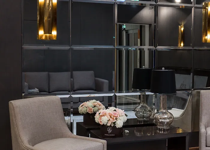 Genesis Hotel Mentona