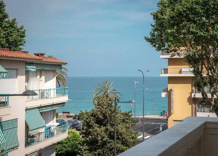 Hotel Genesis Mentona